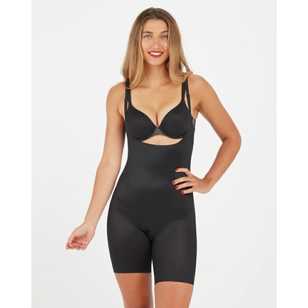 NWOT SPANX Size 3X Thinstincts® 2.0 Open-Bust Mid-Thigh Bodysuit Black